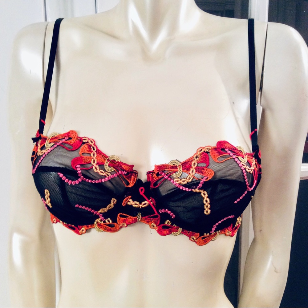 Lise Charmel NWT Underwire demi bra 34C